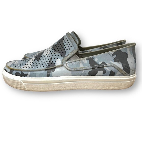 Crocs Gray Camo CitiLane Roka 2 Slip-On Sneaker Men's Sz. 7 Women's Sz. 9 - Picture 1 of 13